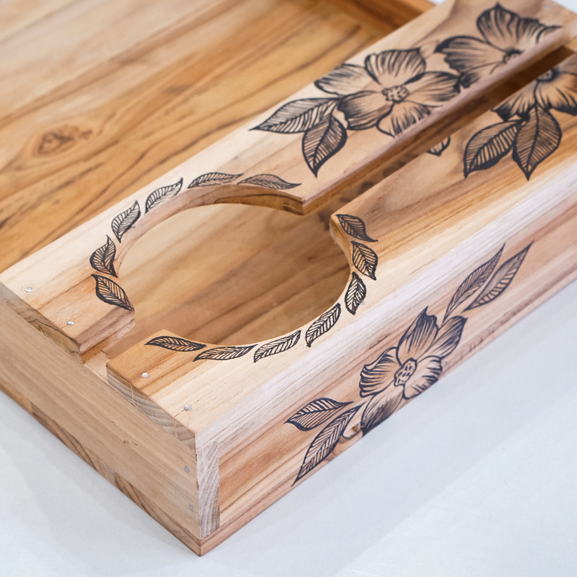 Fiorenza – Elegant Floral Printed Couple Wine Serving Tray