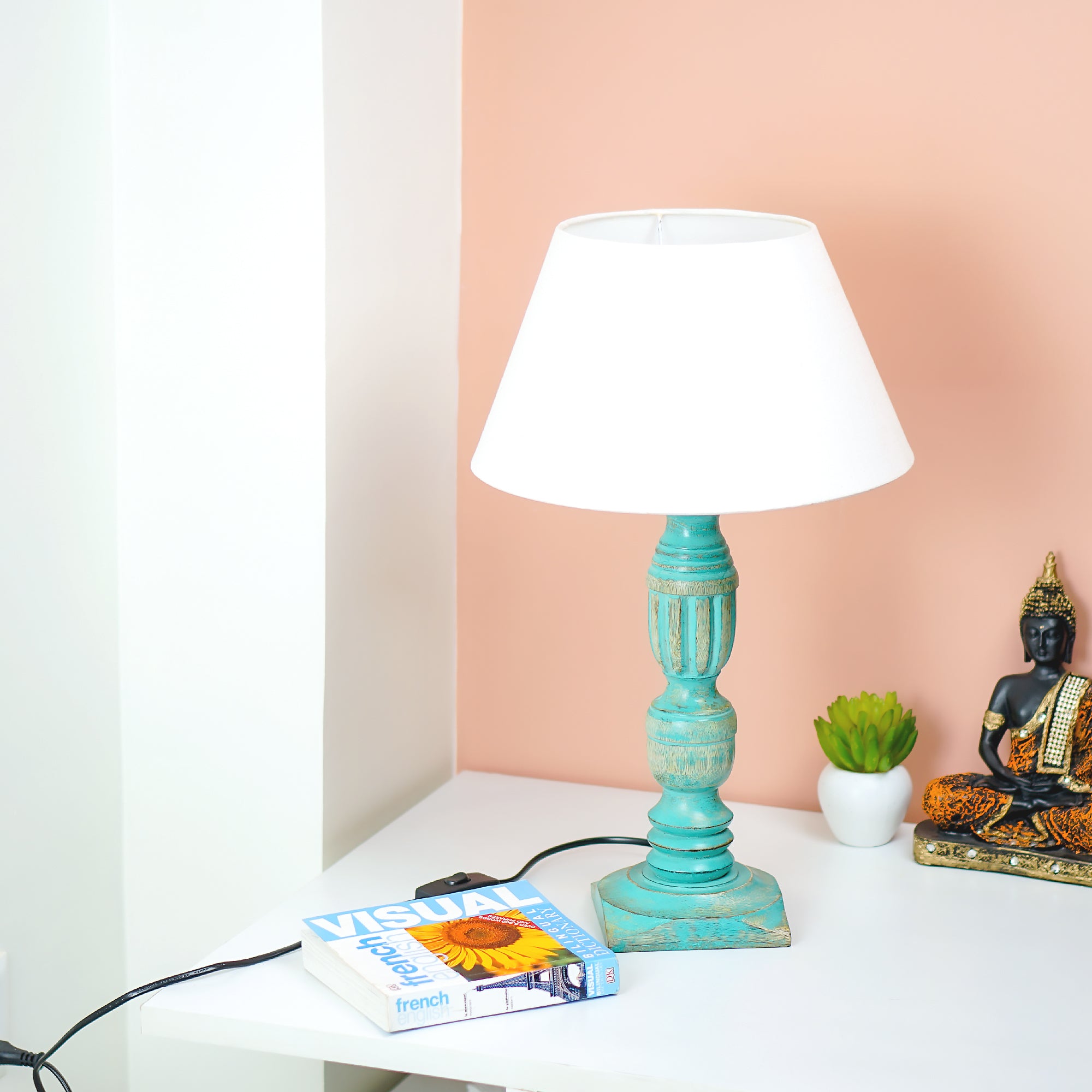 Serel – Wooden Table Lamp (Rustic Green, Cotton Shade)