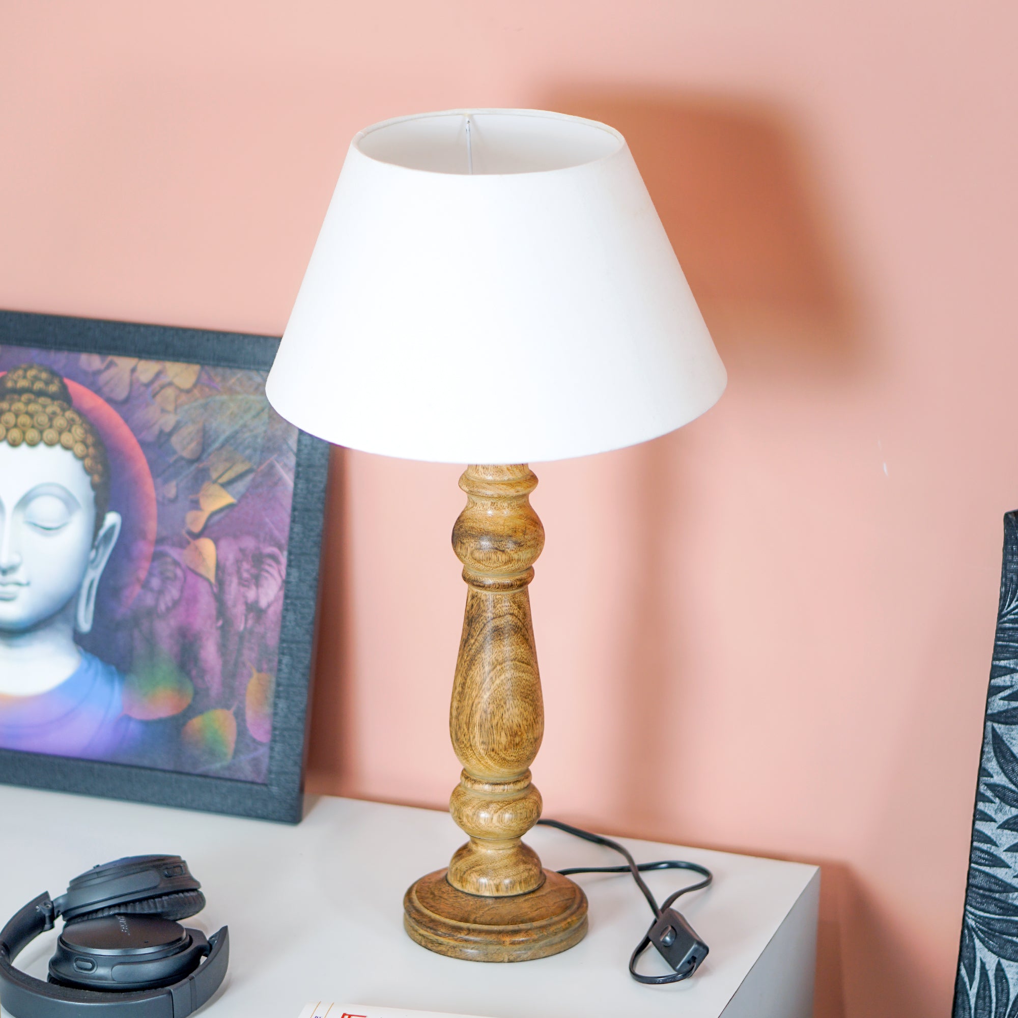 Lunera – Slim Wooden Table Lamp (Natural, Cotton Shade)