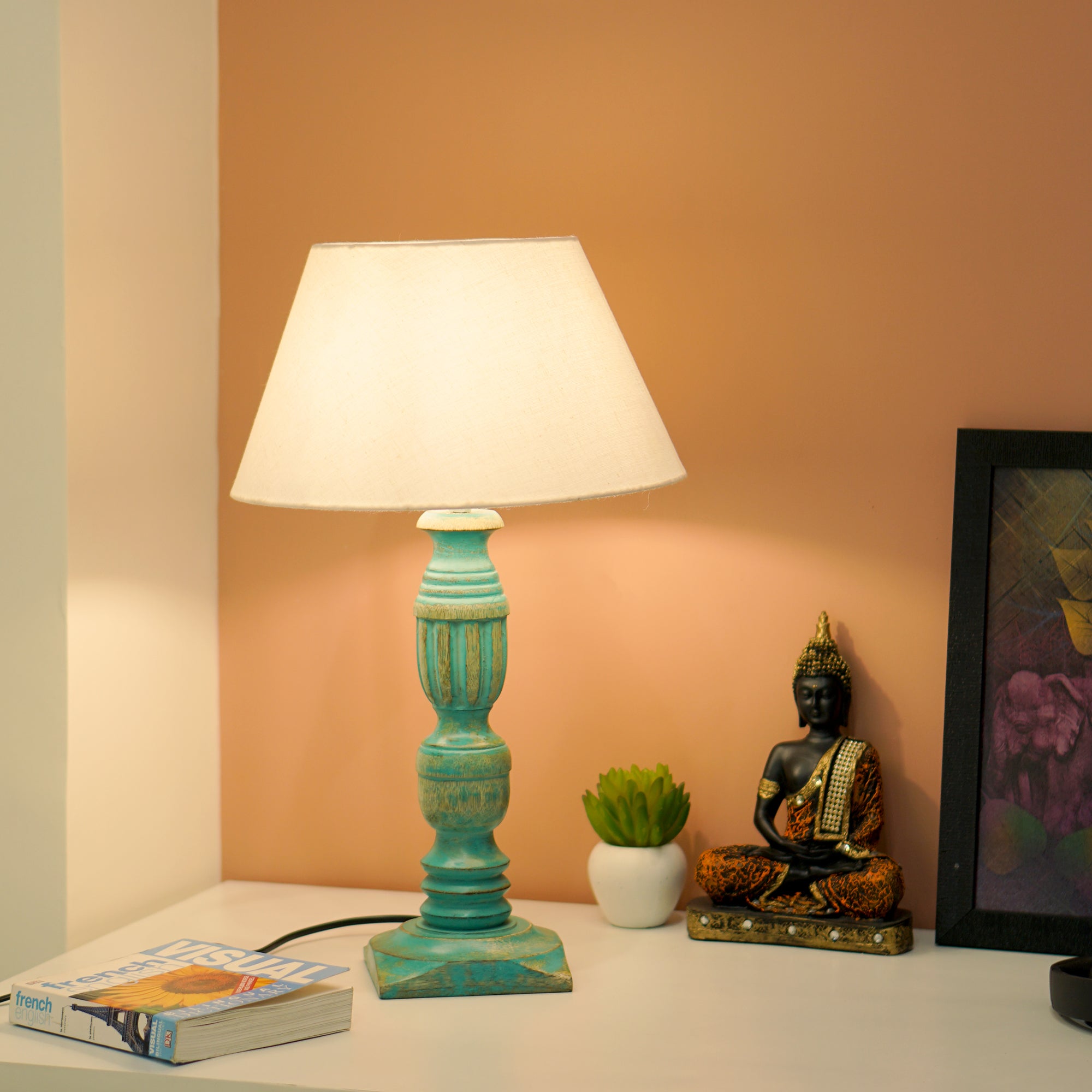 Serel – Wooden Table Lamp (Rustic Green, Cotton Shade)