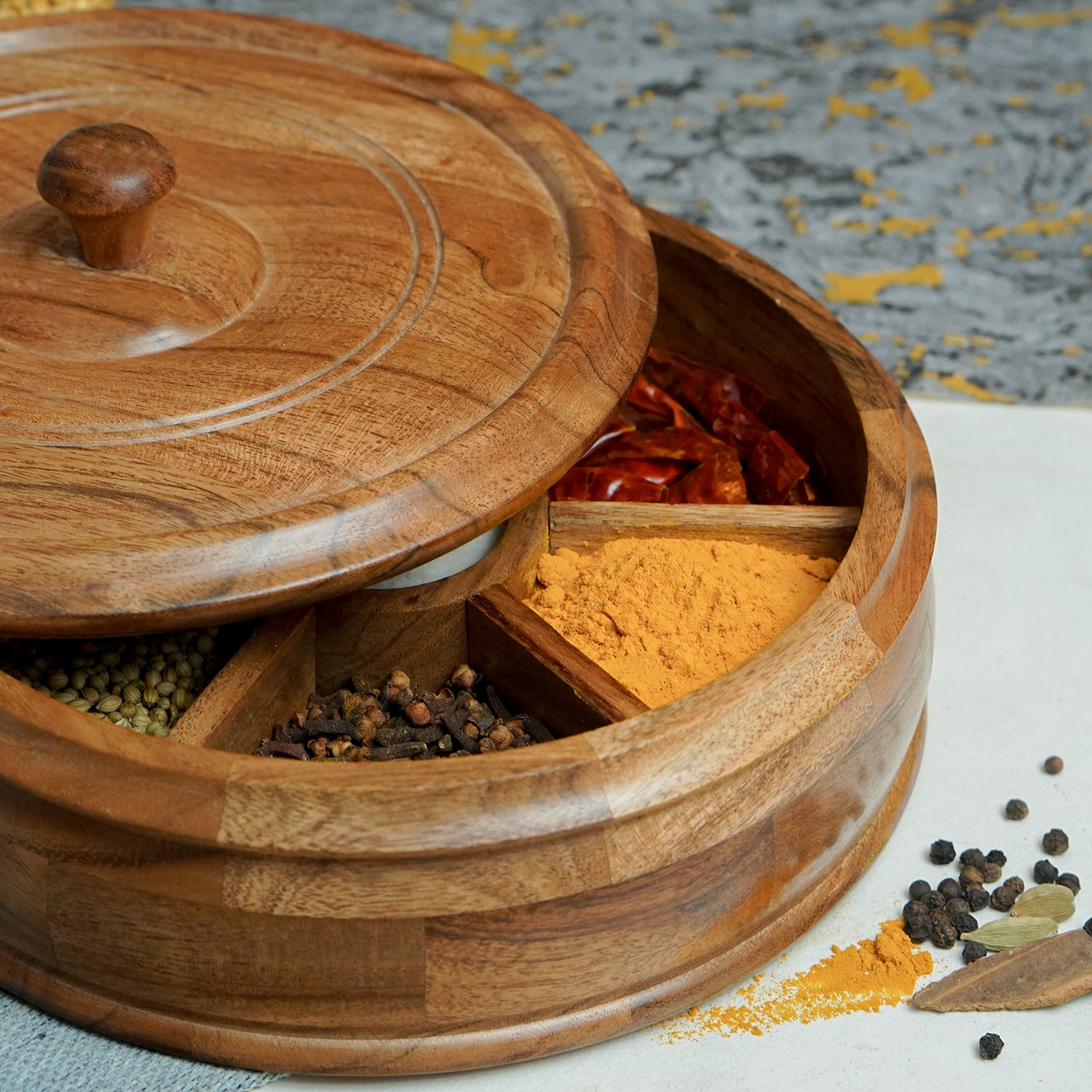 Lilly – Acacia Wooden Masala Box with Fix Compartment