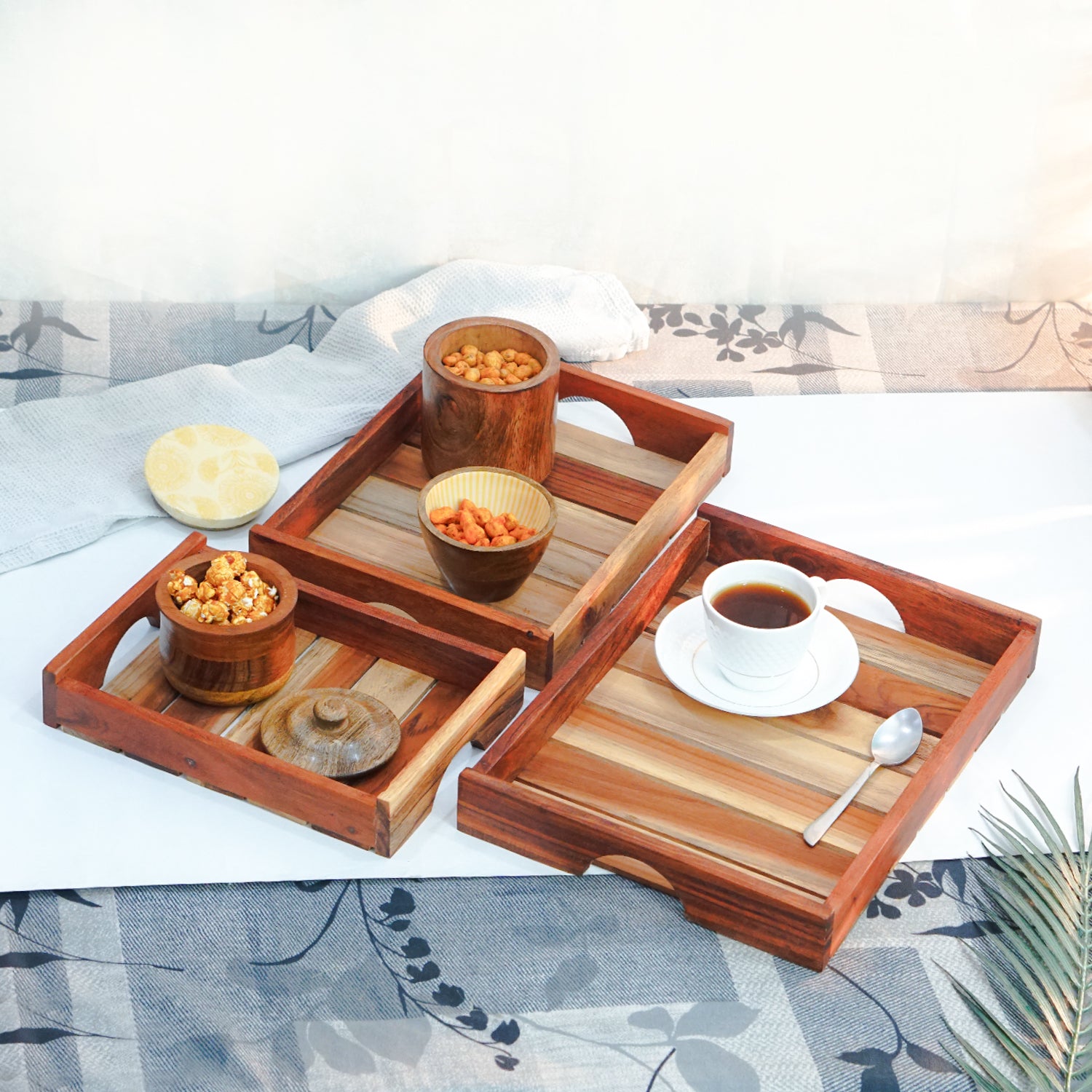 Solara – Wooden Serving Tray Set of 3