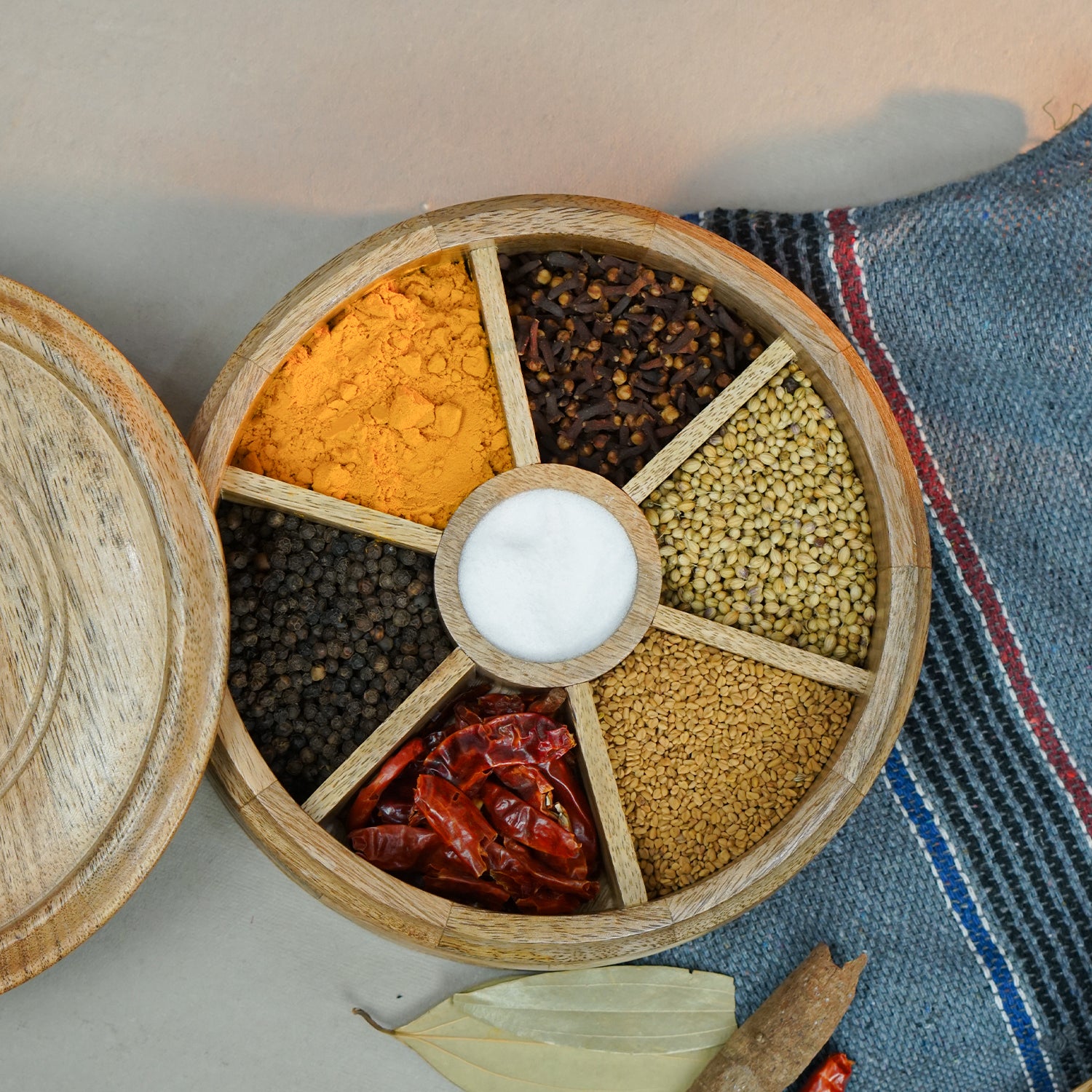 Lilly – Mango Wood Masala Box with Fix Compartments