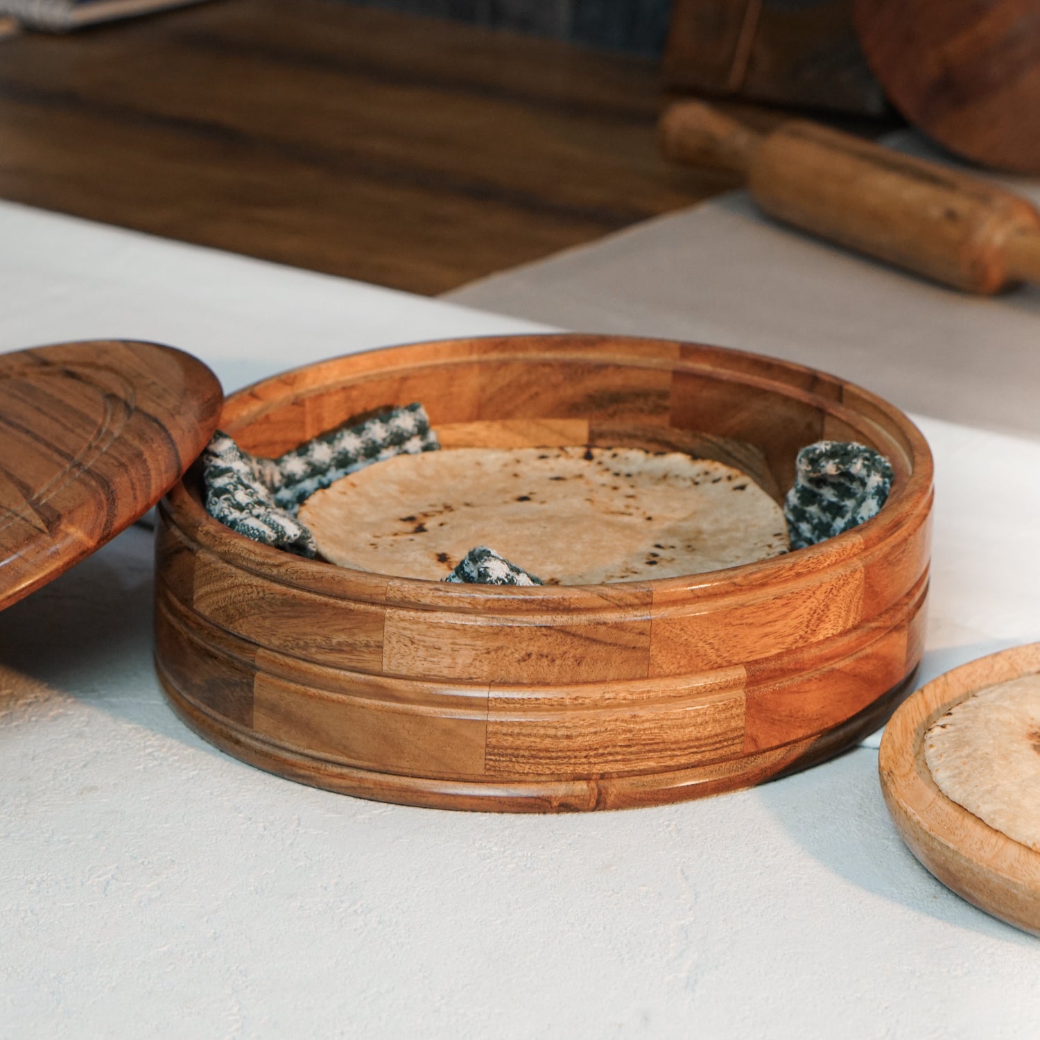 Clara – Acacia Wood Chapati Box