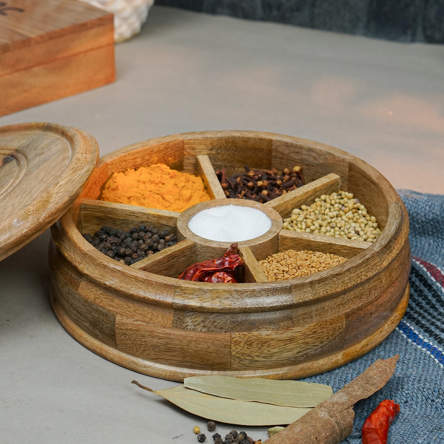 Lilly – Mango Wood Masala Box with Fix Compartments