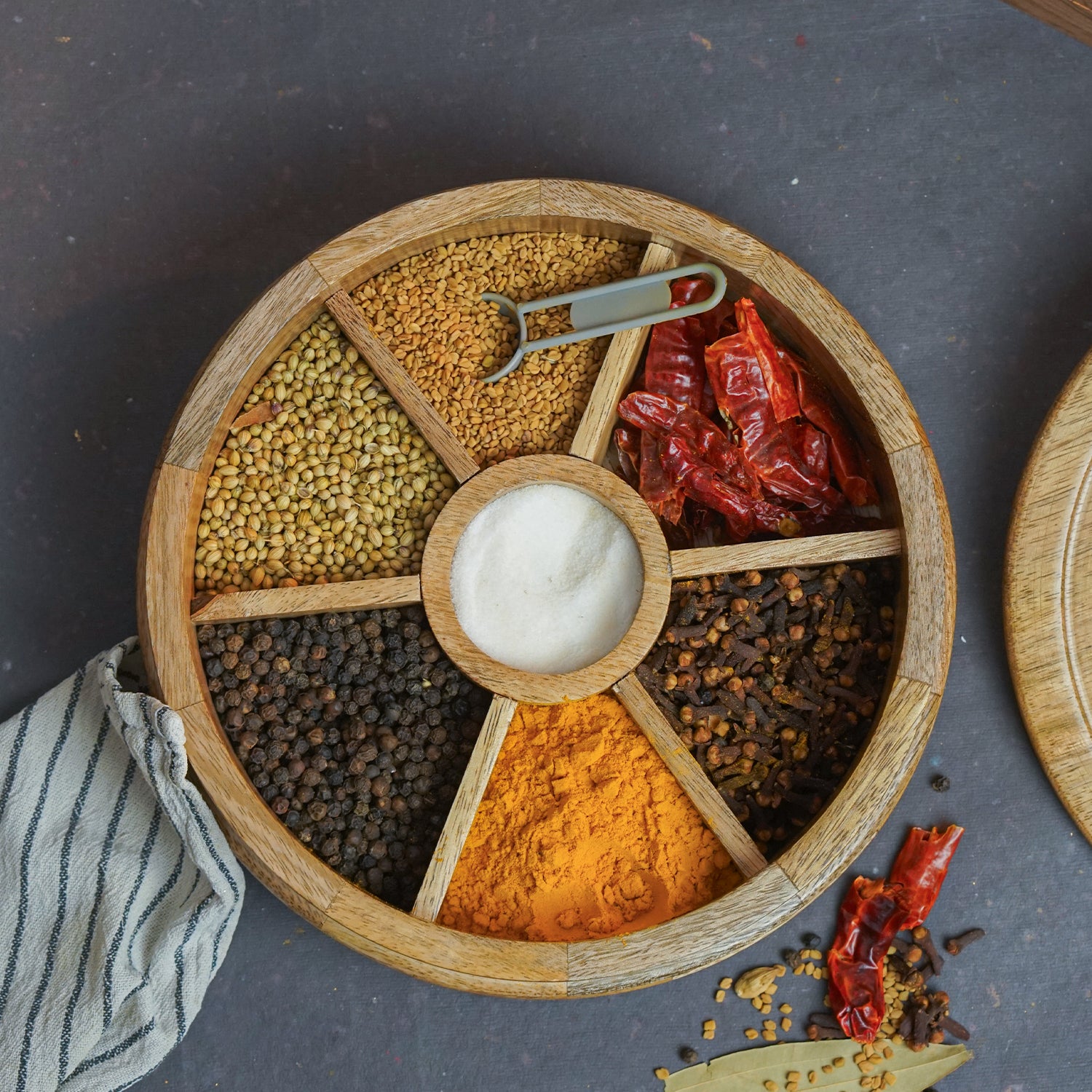 Eddy – Mango Wooden Masala Box with Beautifully Carved Lid