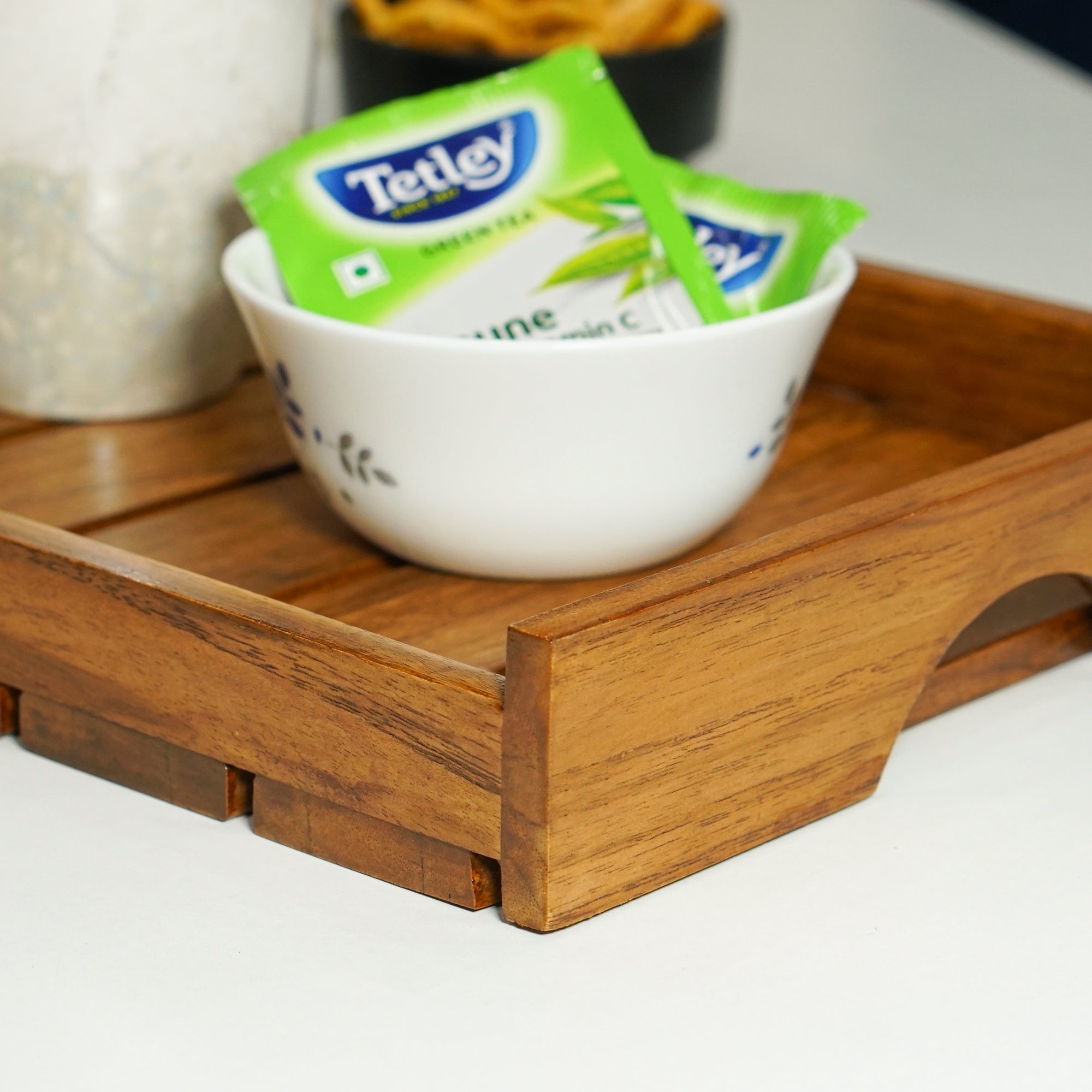 Rivora – Acacia Striped Wooden Tray Set of 2