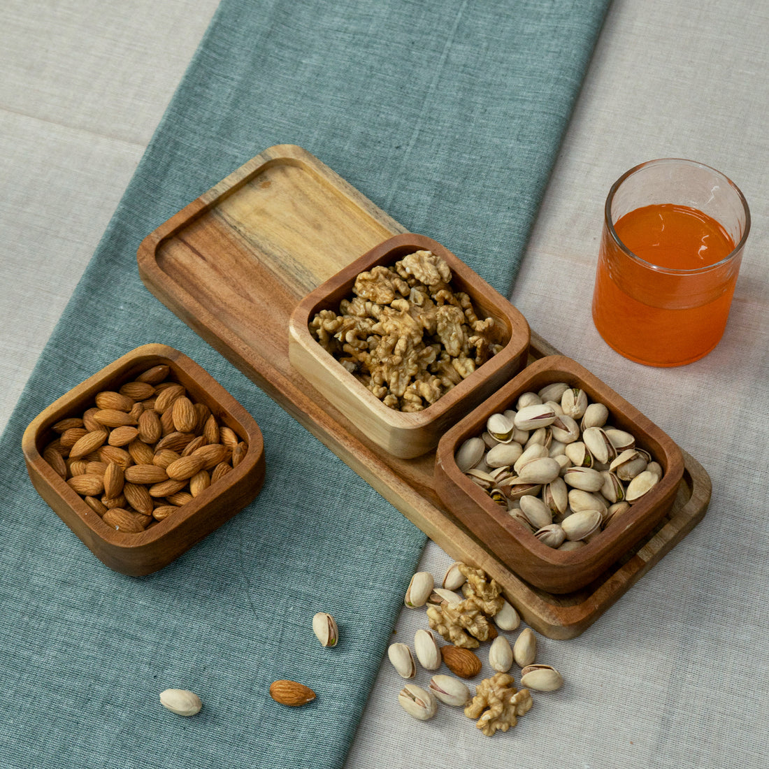 Aurelia – Neem Wood Bowl & Platter Serving Set