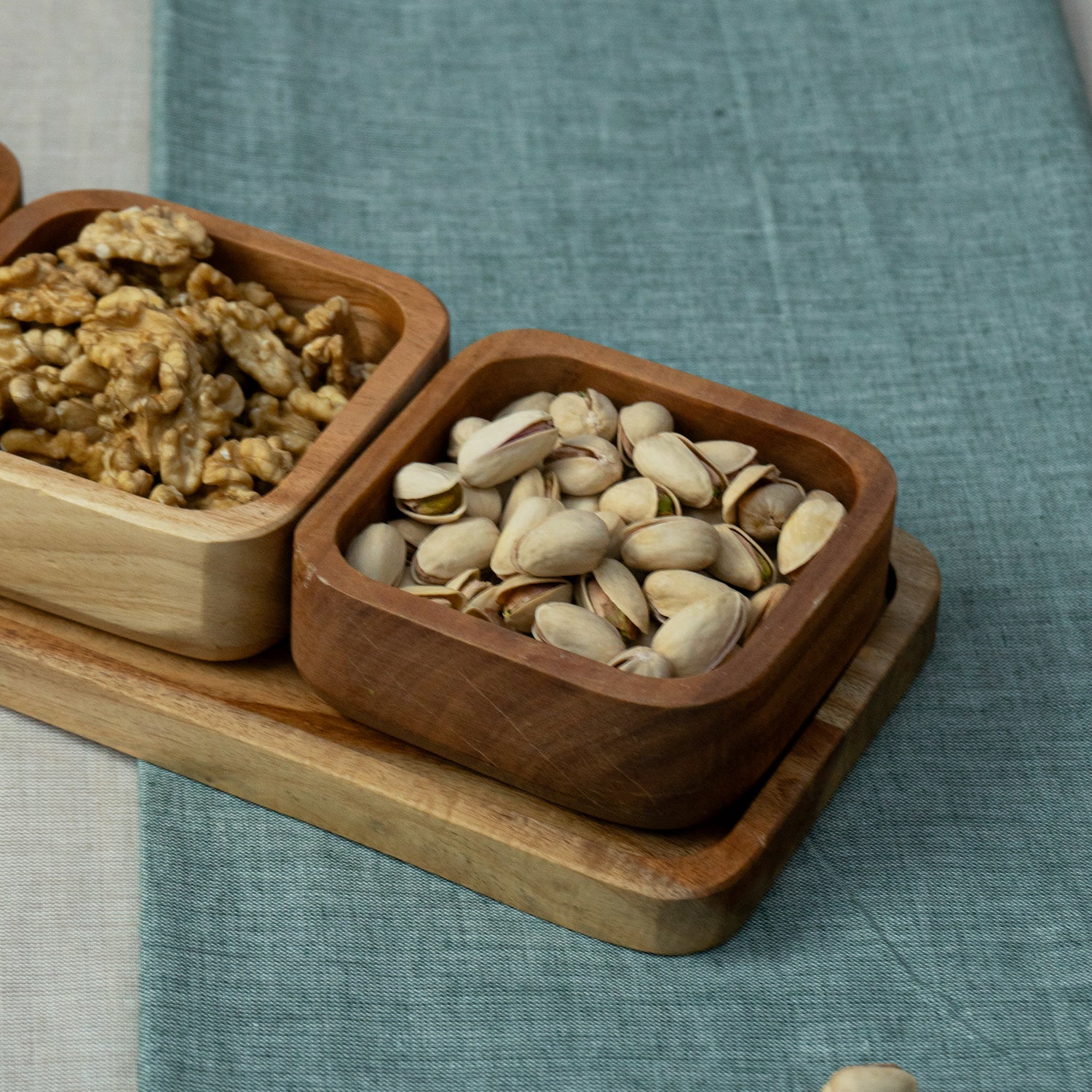 Aurelia – Neem Wood Bowl & Platter Serving Set